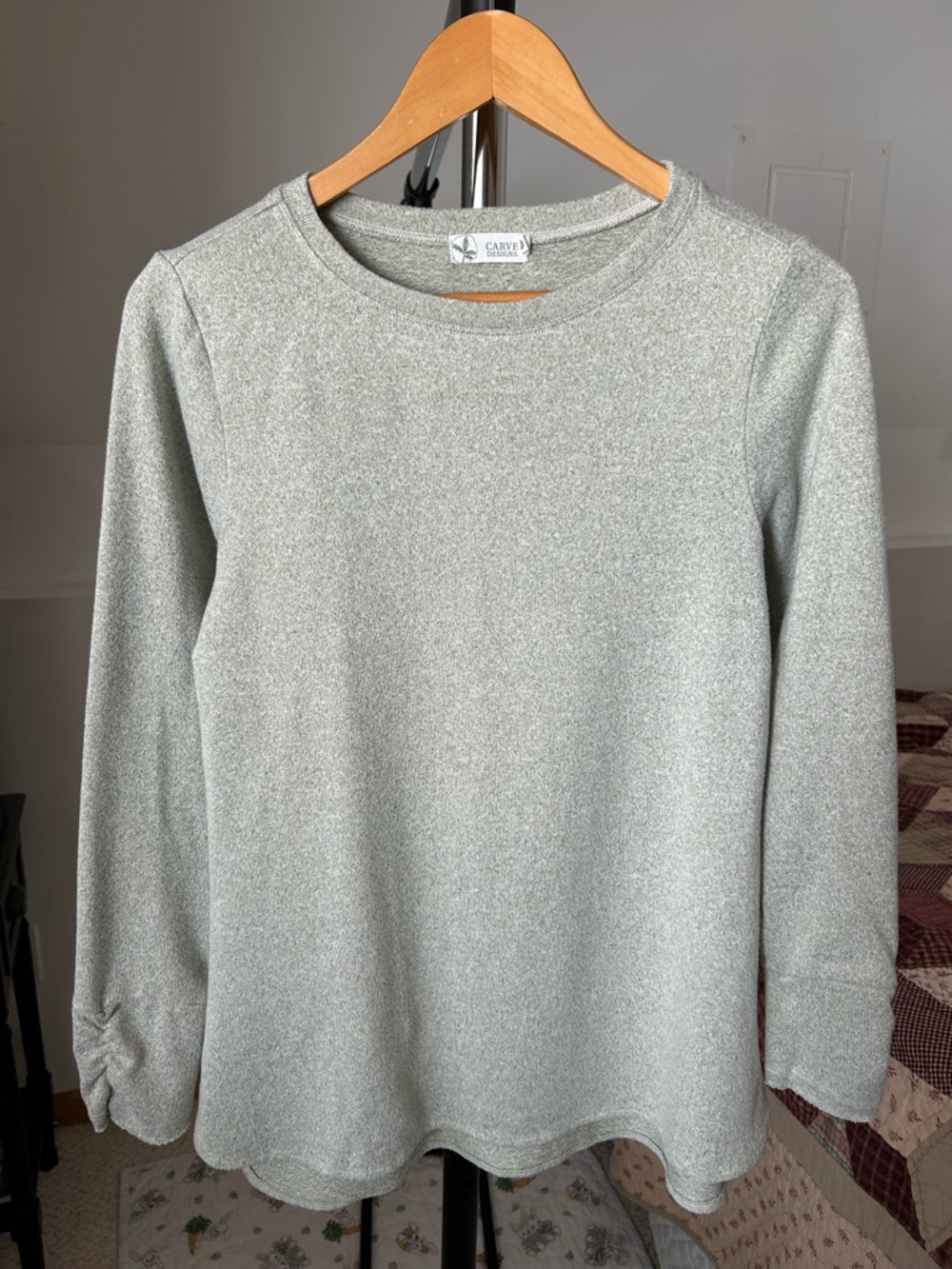 Carve Designs Long Sleeve Shirt Medium
